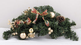 Christmas Decoration 16inch Green/Gold, Red/Green/White - Sallys Home