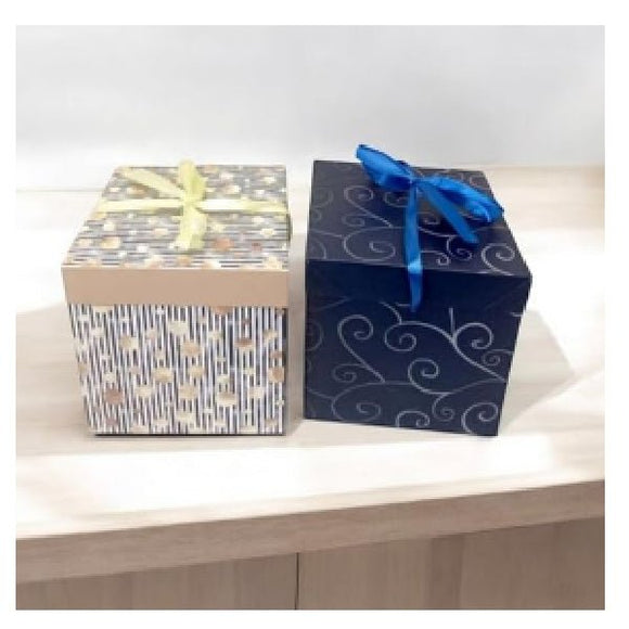 Paper Gift Box 22*22*22cm, 2 Designs - Sallys Home